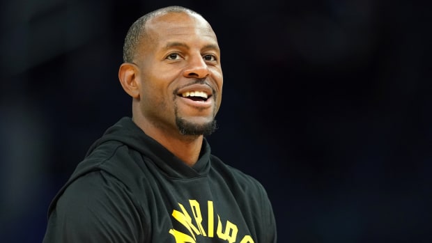 Closeup of Andre Iguodala during warmups